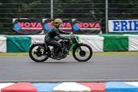 Vintage-motorcycle-club;eventdigitalimages;mallory-park;mallory-park-trackday-photographs;no-limits-trackdays;peter-wileman-photography;trackday-digital-images;trackday-photos;vmcc-festival-1000-bikes-photographs